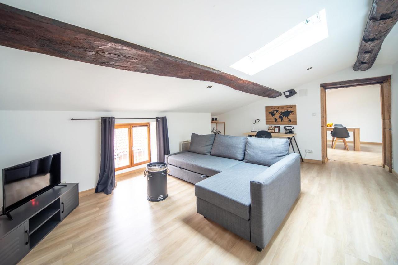 Appartement Cosy Et Moderne En Plein Coeur Du Centre Ville Макон Экстерьер фото